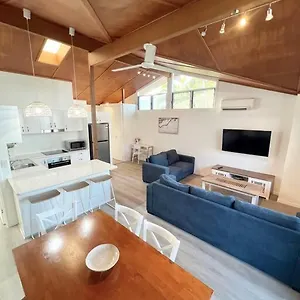 The - Hervey Bay - 2 Separate Apartment Urangan