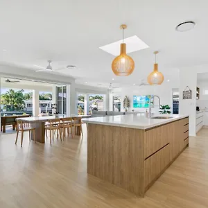 Osprey Oasis Holiday home Banksia Beach